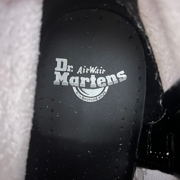 MINT like-new Dr. Martens Jadon 8-Eye White Boot Size 9 - Picture 11 of 11